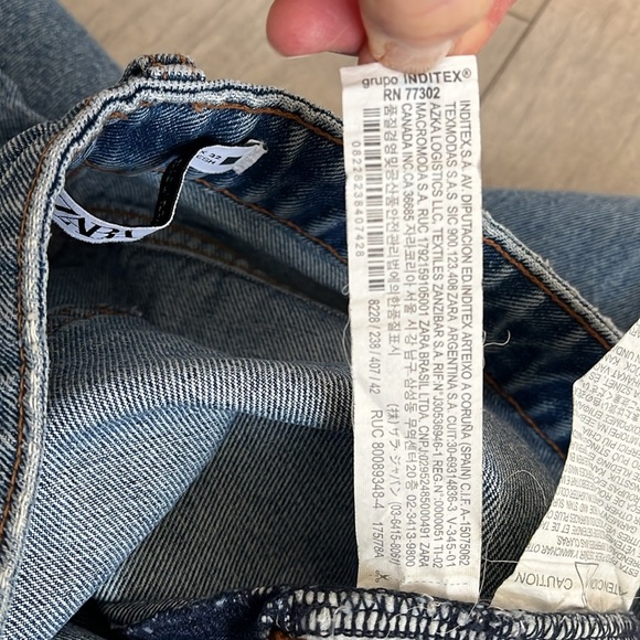 ZARA Z1975 High Waist Wide Leg Jeans, Size 10 - Picture 11 of 11